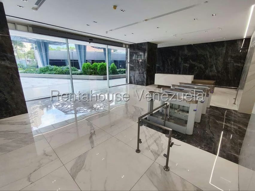 Comercial (Oficina) en Venta en Campo Alegre, Distrito Metropolitano - 20