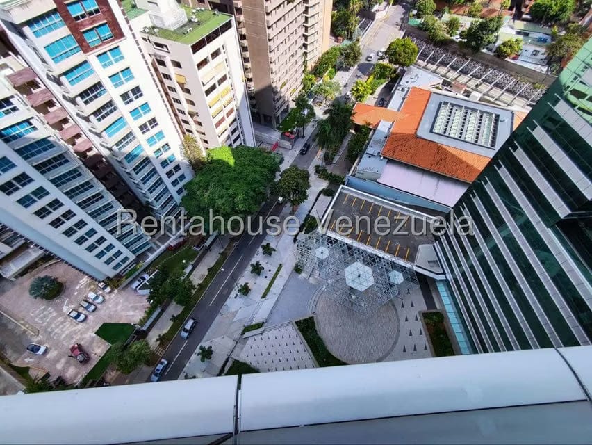 Comercial (Oficina) en Venta en Campo Alegre, Distrito Metropolitano - 26