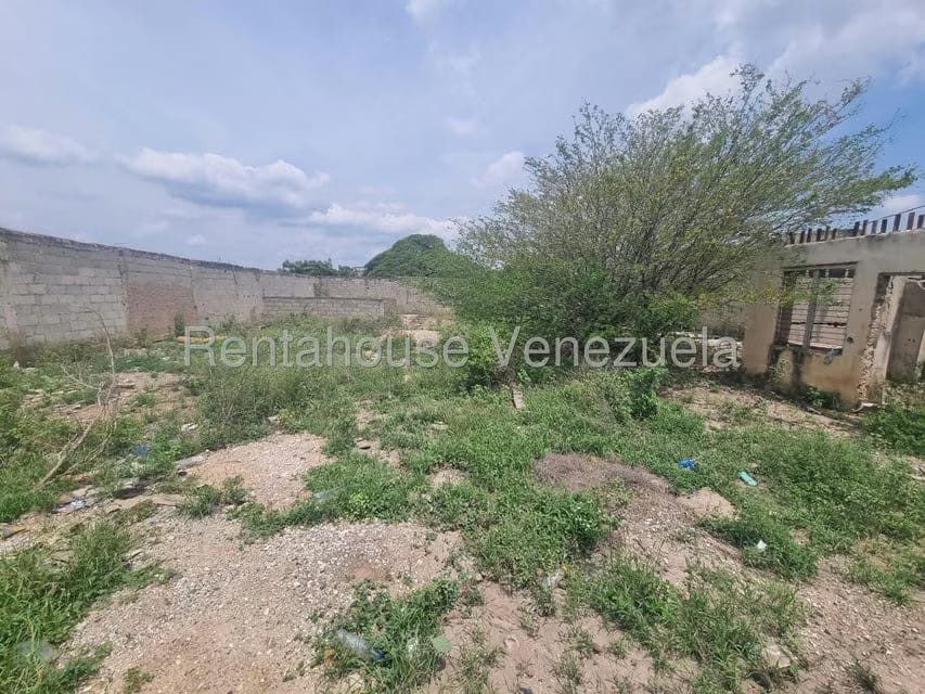 Terreno (Comercial) en Venta en Parroquia Concepcion, Lara - 11