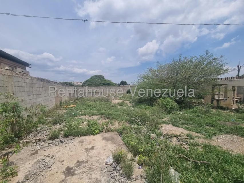 Terreno (Comercial) en Venta en Parroquia Concepcion, Lara - 16