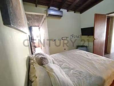 Casa en Venta de 2 niveles, Urbanización las Rosas - Guatire - 8