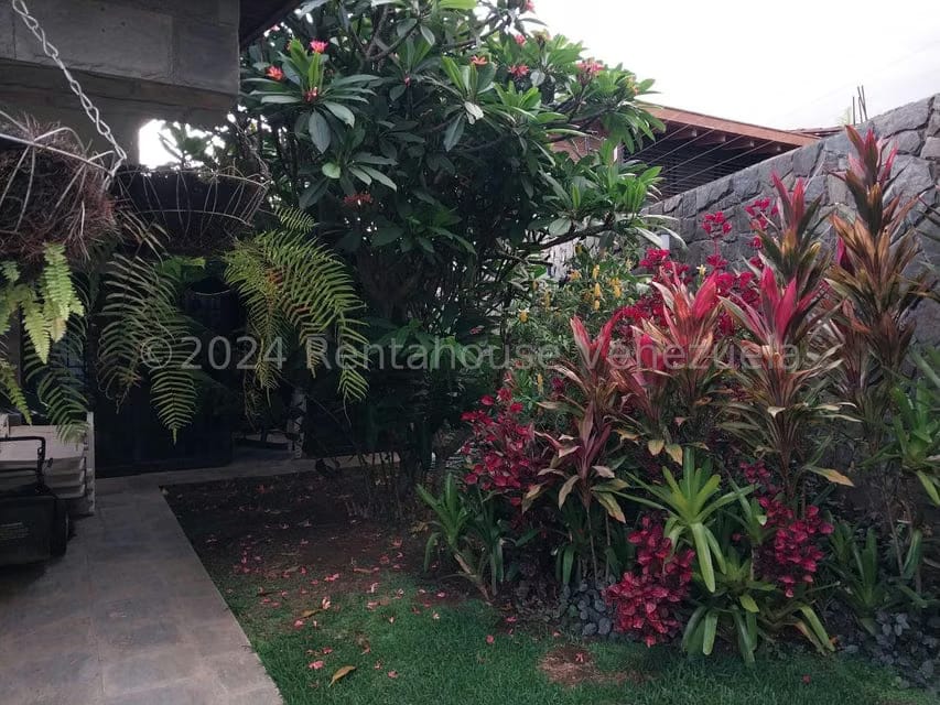 Casa (Duplex) en Venta en La Lagunita Country Club, Distrito Metropolitano - 16