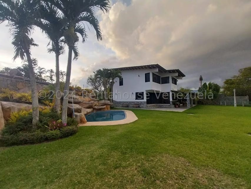 Casa (Duplex) en Venta en La Lagunita Country Club, Distrito Metropolitano - 7