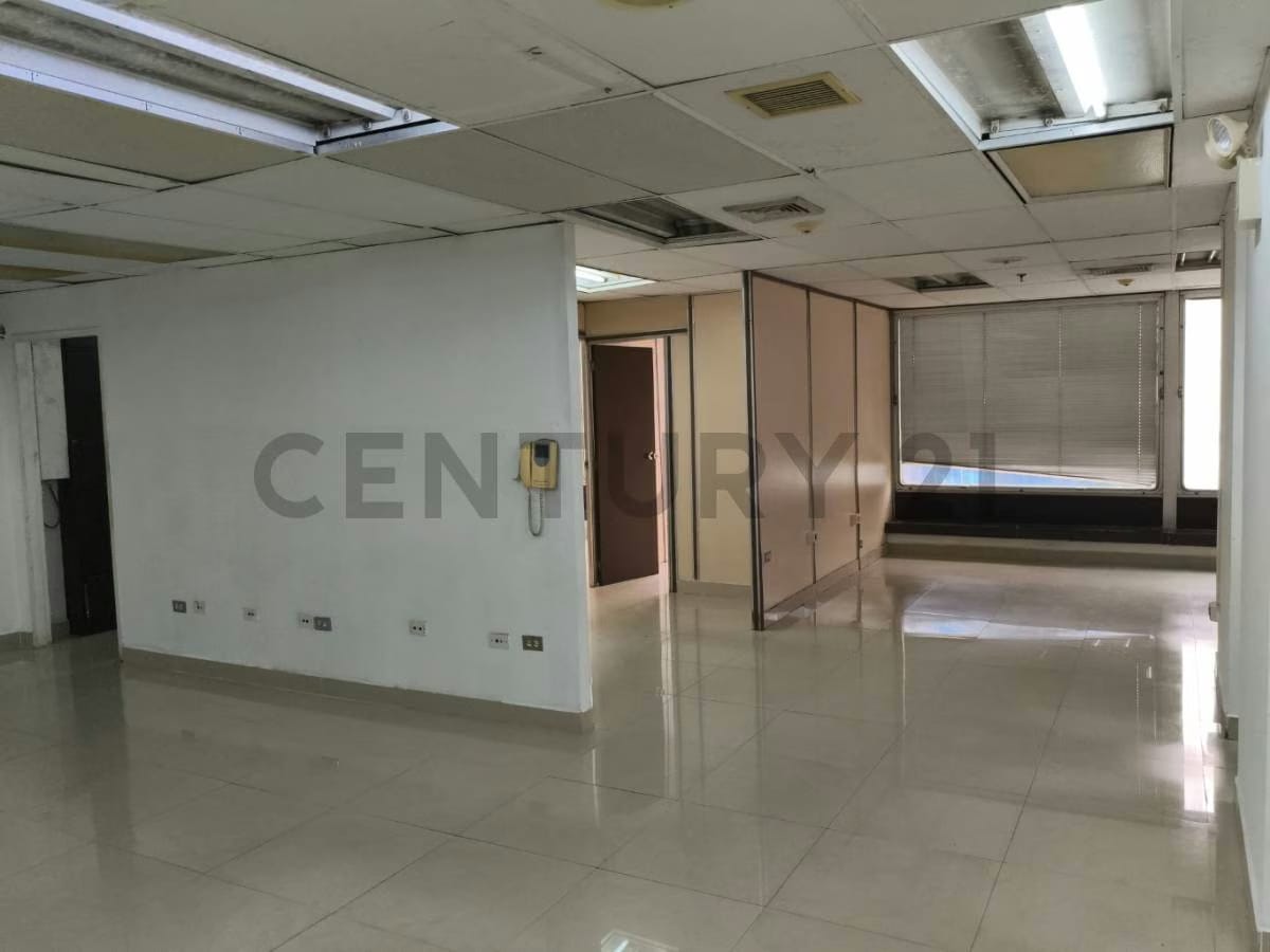 Oficina en venta en Torre Europa, El Rosal - 29