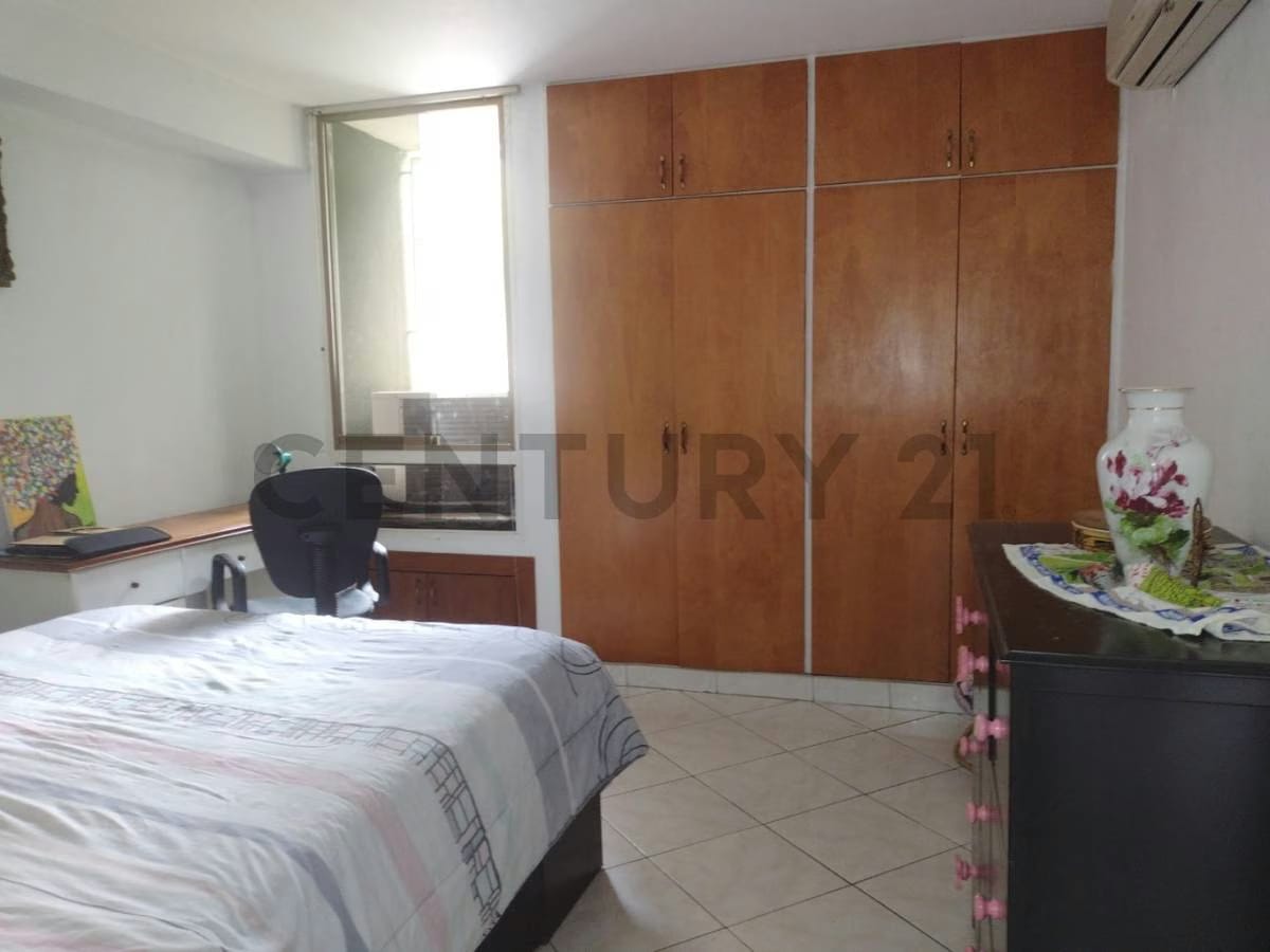 Oportunidad Macaracuay con Doble Vigilancia y Máxima Seguridad en Calle Ciega - 5