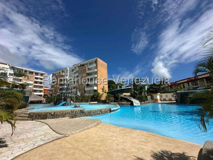 Apartamento (1 Nivel) en Venta en Agua Sal, Miranda - 2