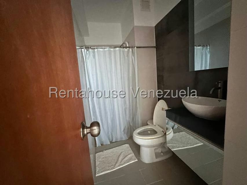 Apartamento (1 Nivel) en Venta en Agua Sal, Miranda - 21
