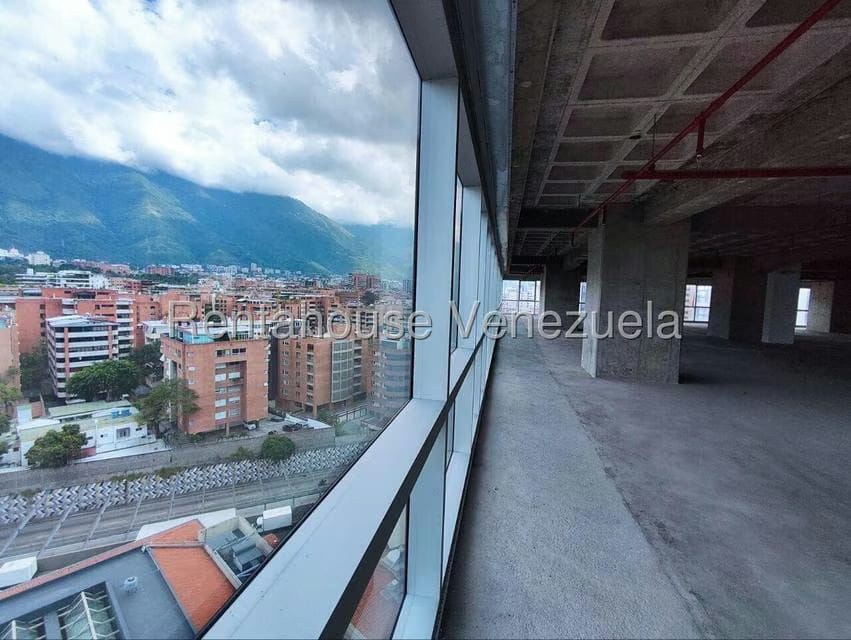Comercial (Oficina) en Venta en Campo Alegre, Distrito Metropolitano - 16
