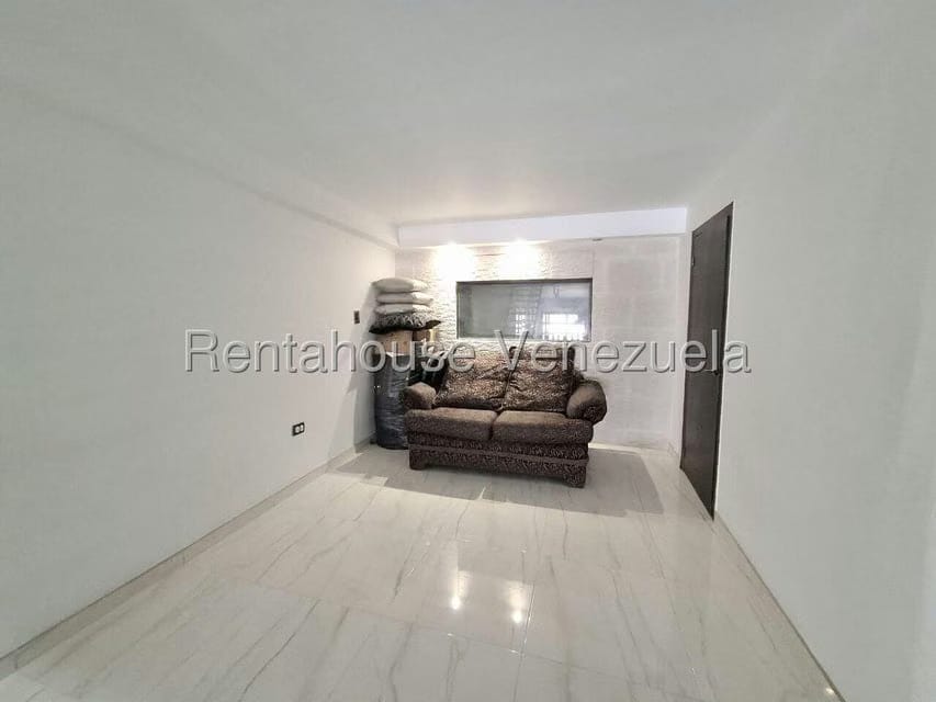 Casa (Multipes Niveles) en Venta en Los Cardones, Lara - 11