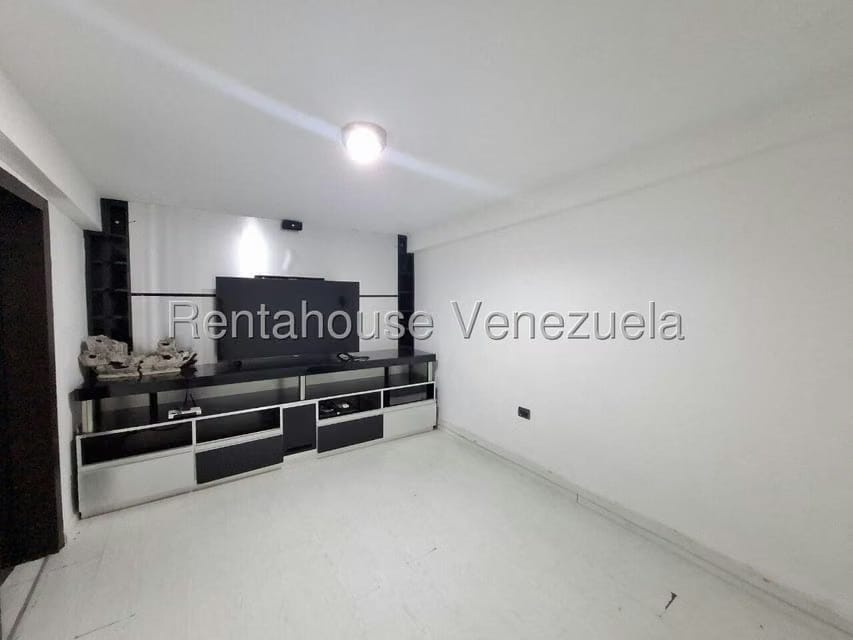 Casa (Multipes Niveles) en Venta en Los Cardones, Lara - 13
