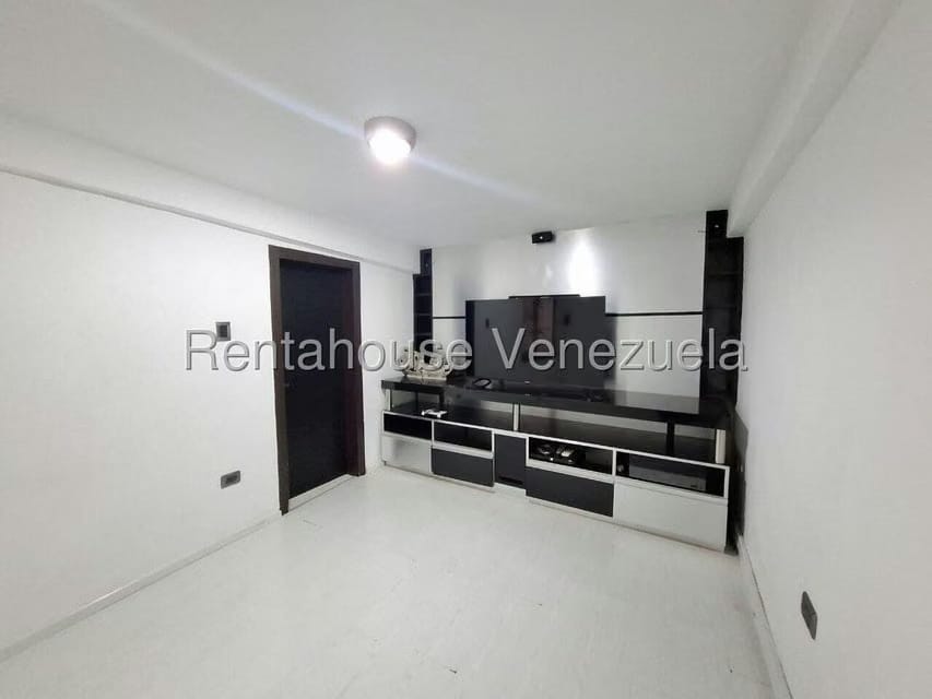 Casa (Multipes Niveles) en Venta en Los Cardones, Lara - 14
