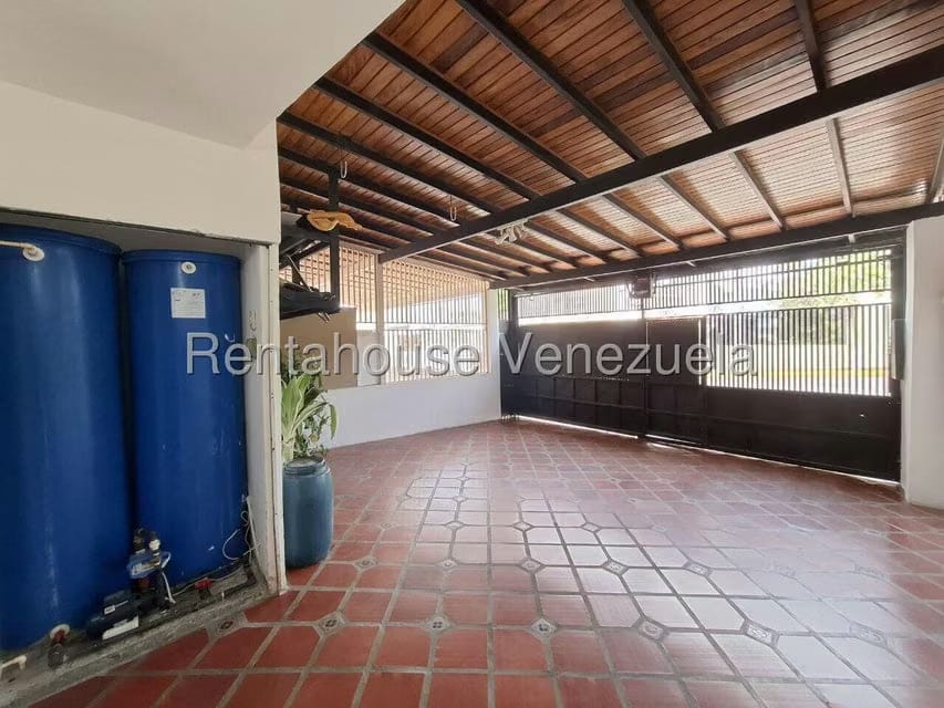 Casa (Multipes Niveles) en Venta en Los Cardones, Lara - 28