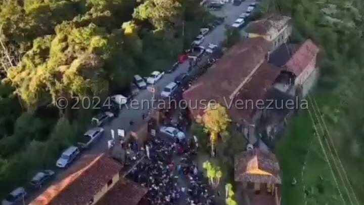 Comercial (Local Comercial) en Venta en Monte Claro, Distrito Metropolitano - 2