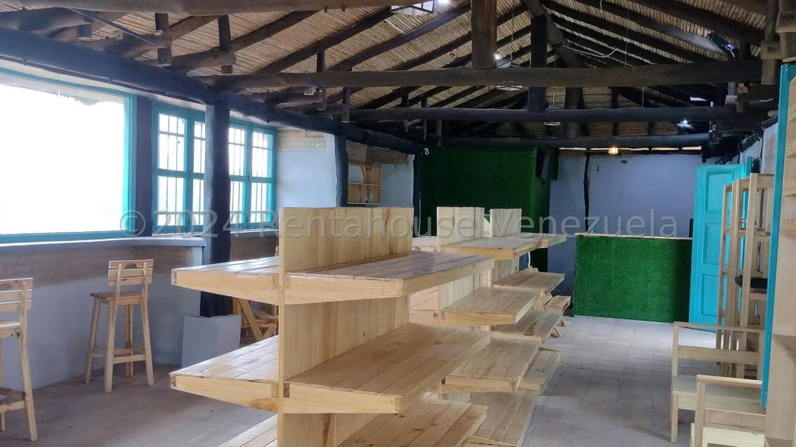 Comercial (Local Comercial) en Venta en Monte Claro, Distrito Metropolitano - 5