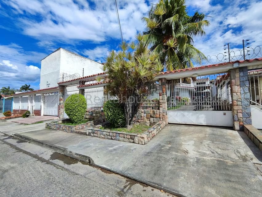 Casa (Multipes Niveles) en Venta en Corinsa, Aragua - 68