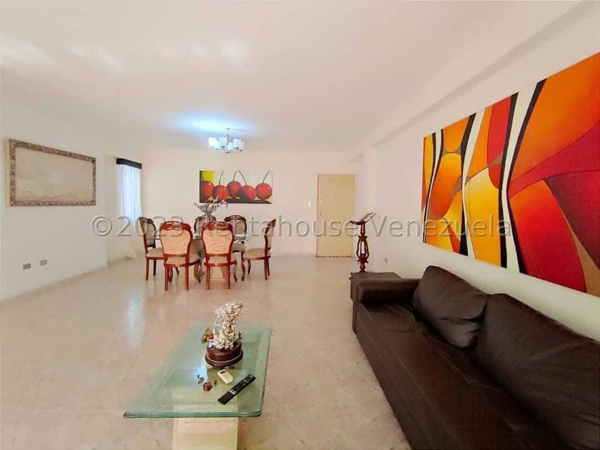 Apartamento (Duplex) en Venta en Lourdes, Aragua - 11