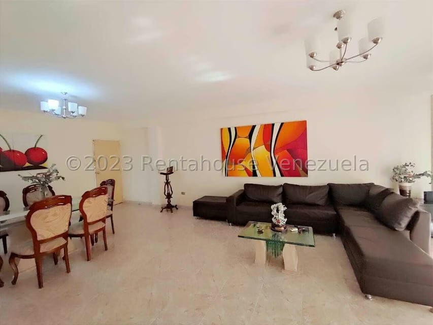 Apartamento (Duplex) en Venta en Lourdes, Aragua - 12