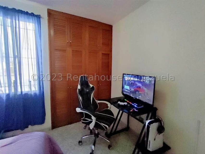 Apartamento (Duplex) en Venta en Lourdes, Aragua - 23