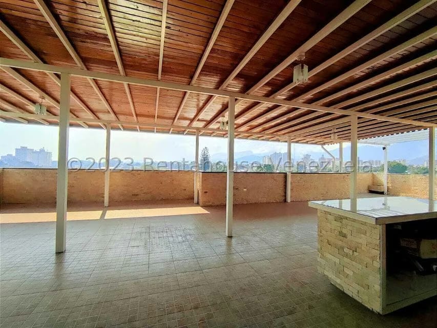 Apartamento (Duplex) en Venta en Lourdes, Aragua - 32