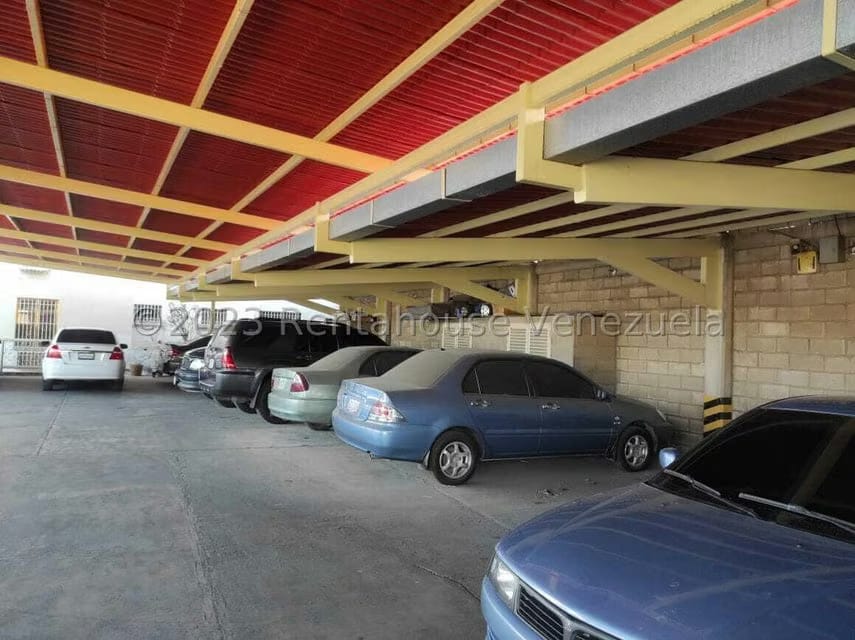 Apartamento (Duplex) en Venta en Lourdes, Aragua - 44