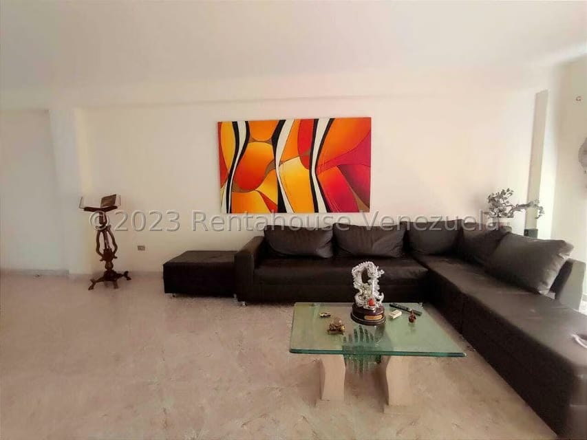 Apartamento (Duplex) en Venta en Lourdes, Aragua - 8