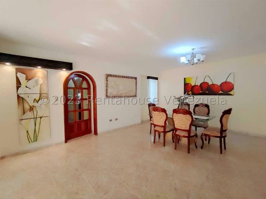 Apartamento (Duplex) en Venta en Lourdes, Aragua - 10