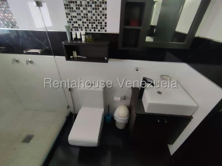 Casa (Duplex) en Venta en Complejo Turistico EL Morro, Anzoategui - 24