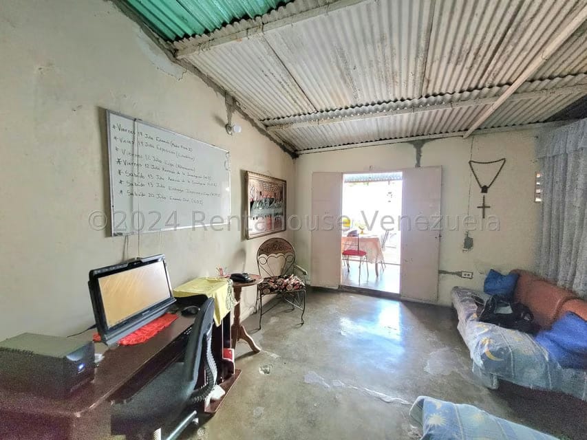 Casa (1 Nivel) en Venta en Del Este, Lara - 11