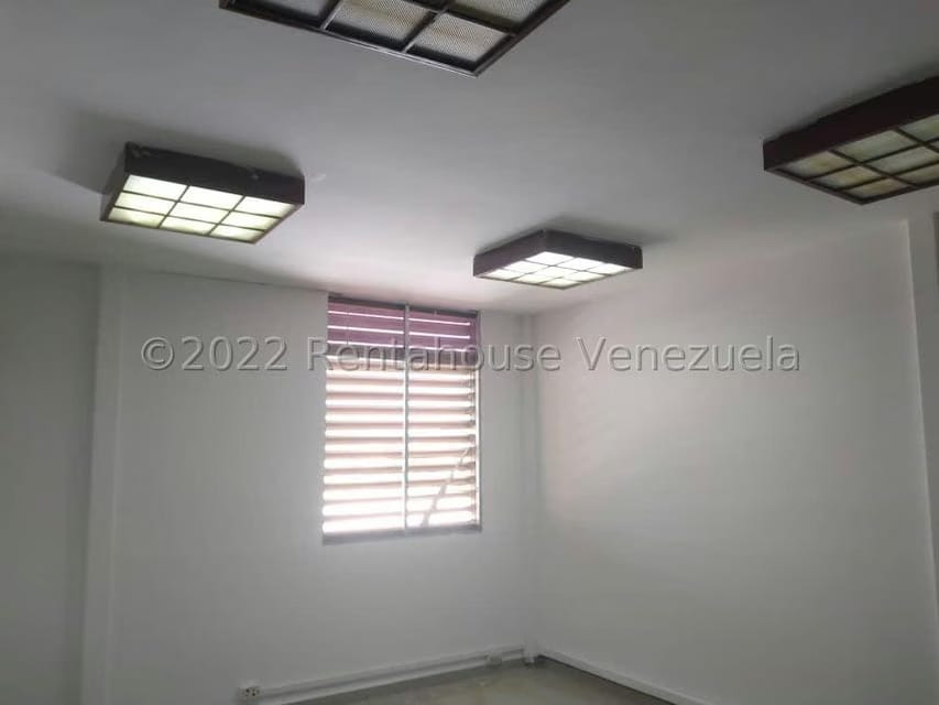Comercial (Oficina) en Alquiler en El Milagro, Zulia - 6