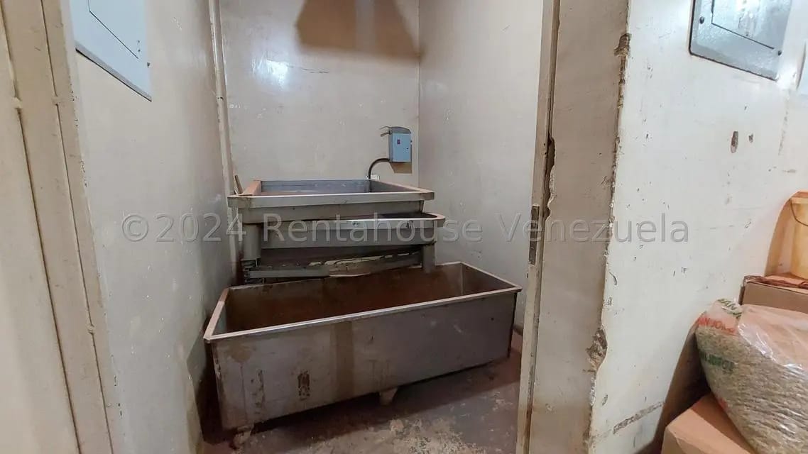 Comercial (Galpon - Deposito) en Venta en Prado de Maria, Distrito Metropolitano - 112