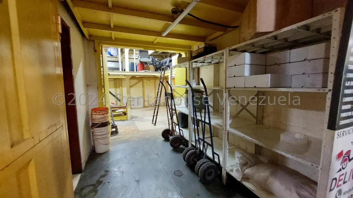 Comercial (Galpon - Deposito) en Venta en Prado de Maria, Distrito Metropolitano - 115