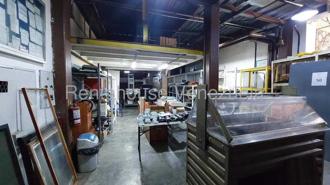 Comercial (Galpon - Deposito) en Venta en Prado de Maria, Distrito Metropolitano - 128