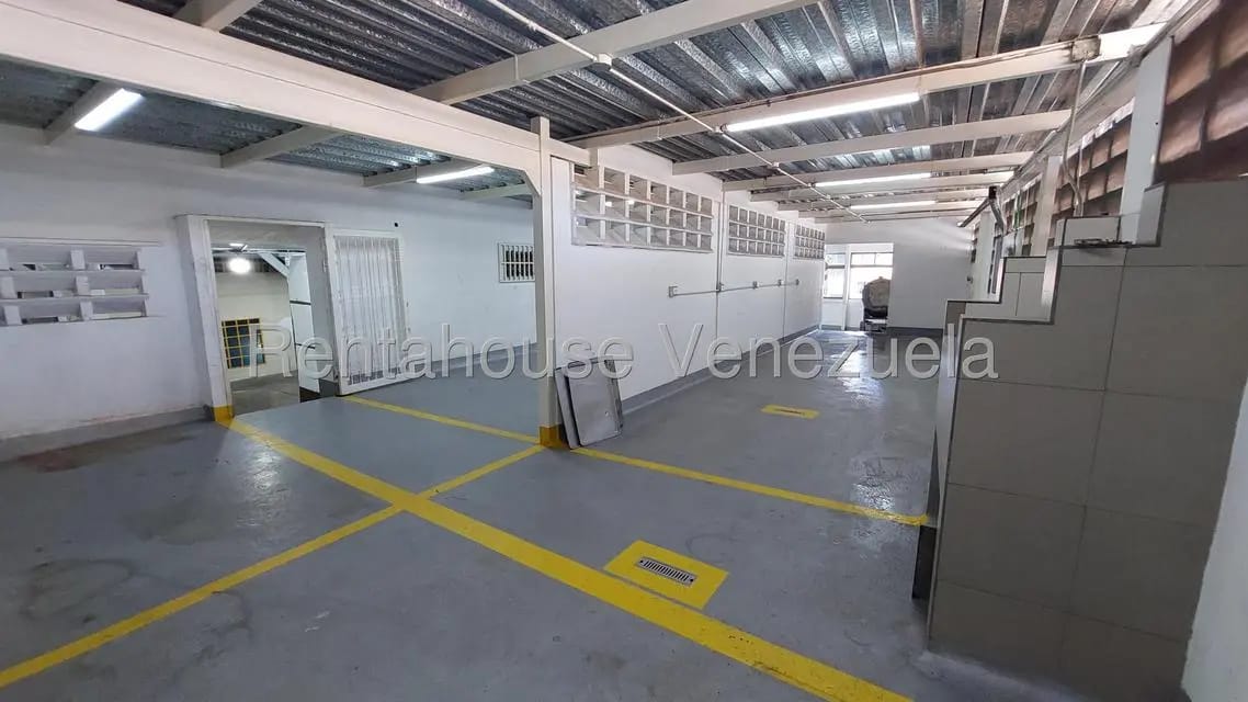 Comercial (Galpon - Deposito) en Venta en Prado de Maria, Distrito Metropolitano - 161