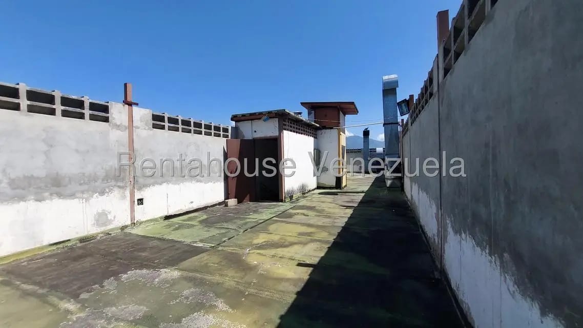 Comercial (Galpon - Deposito) en Venta en Prado de Maria, Distrito Metropolitano - 196