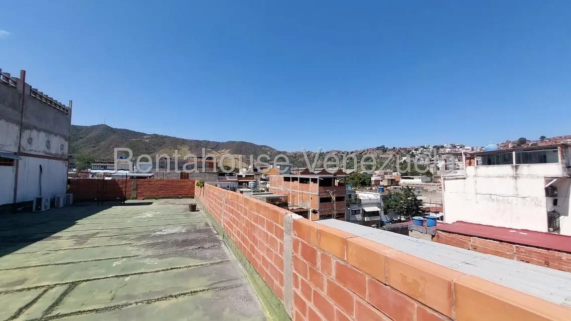 Comercial (Galpon - Deposito) en Venta en Prado de Maria, Distrito Metropolitano - 198
