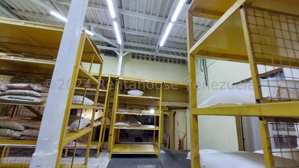 Comercial (Galpon - Deposito) en Venta en Prado de Maria, Distrito Metropolitano - 24