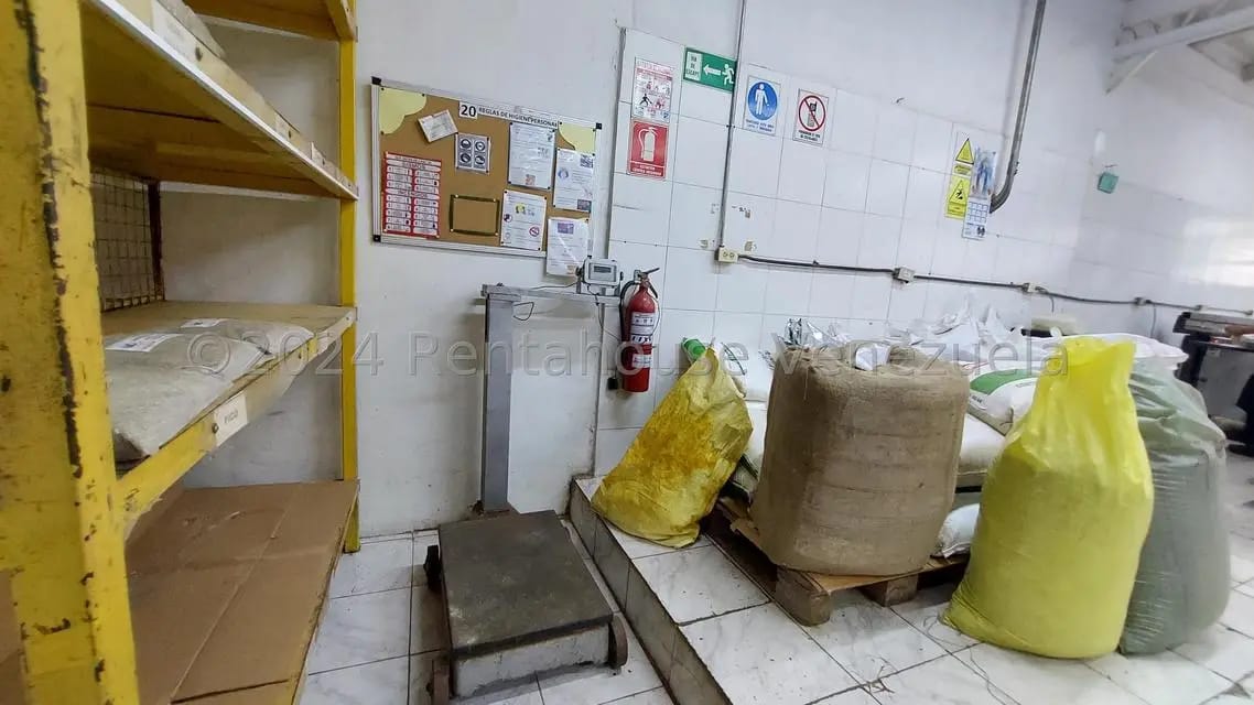 Comercial (Galpon - Deposito) en Venta en Prado de Maria, Distrito Metropolitano - 27