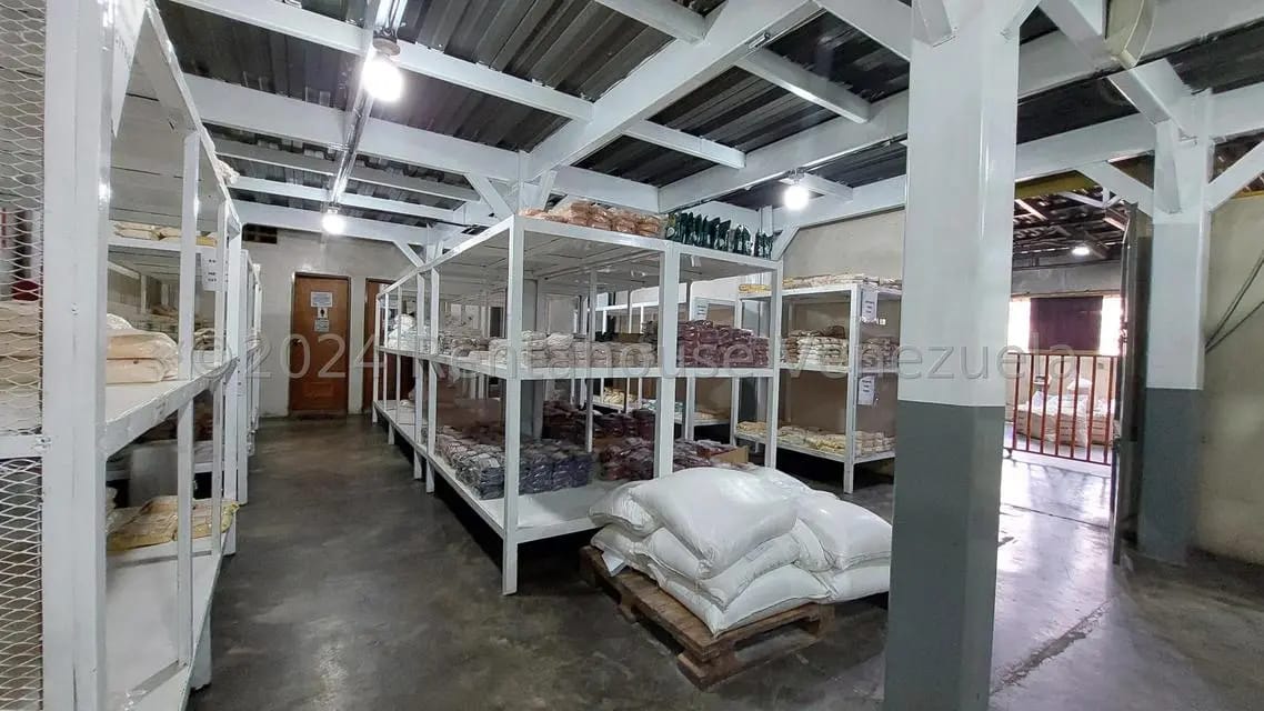 Comercial (Galpon - Deposito) en Venta en Prado de Maria, Distrito Metropolitano - 47