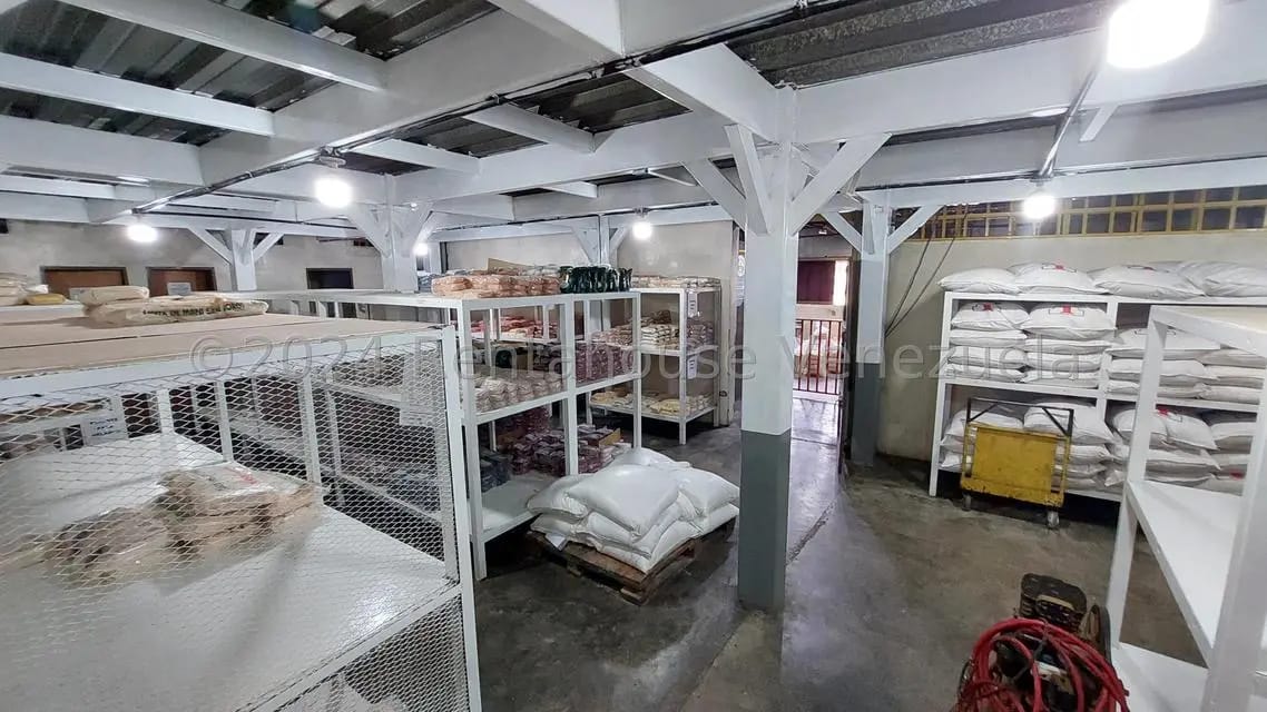 Comercial (Galpon - Deposito) en Venta en Prado de Maria, Distrito Metropolitano - 51