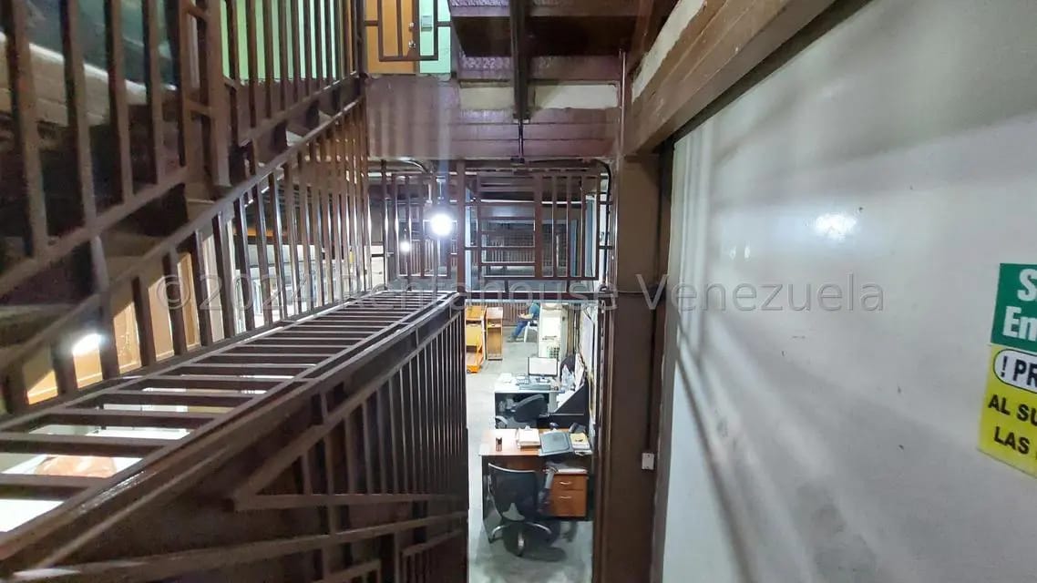 Comercial (Galpon - Deposito) en Venta en Prado de Maria, Distrito Metropolitano - 98