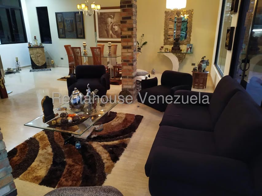 Casa (Duplex) en Venta en Monte Claro, Distrito Metropolitano - 17