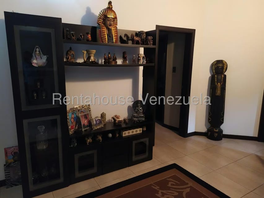 Casa (Duplex) en Venta en Monte Claro, Distrito Metropolitano - 24