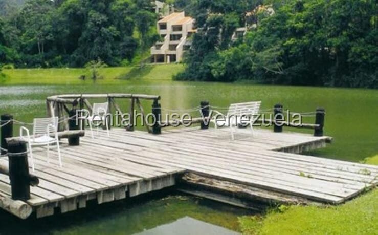 Casa (Duplex) en Venta en Monte Claro, Distrito Metropolitano - 41