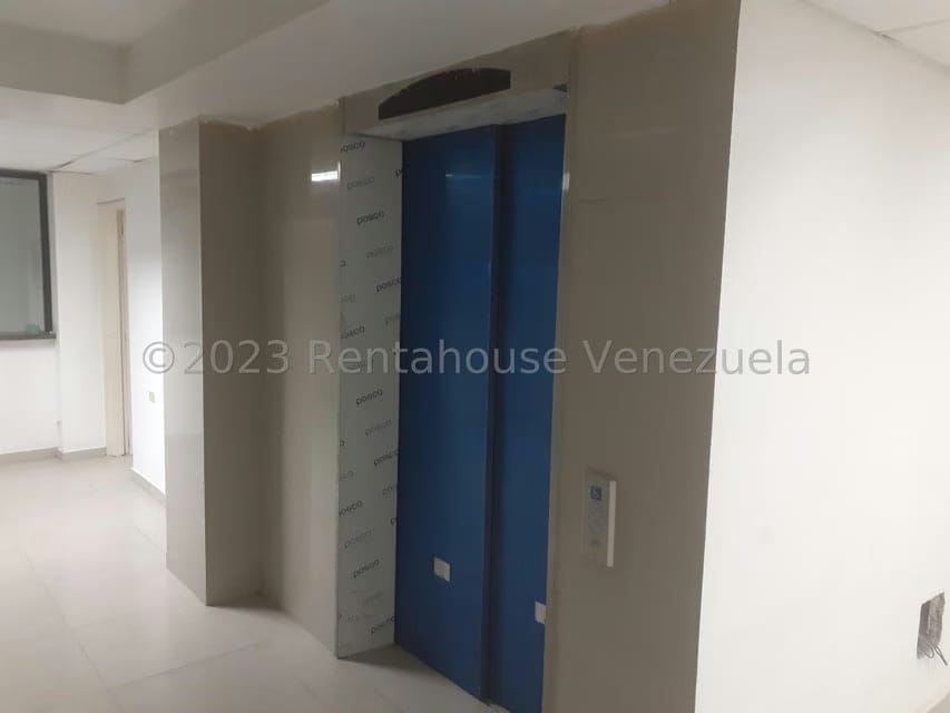 Comercial (Local Comercial) en Venta en Puerto La Cruz, Anzoategui - 6