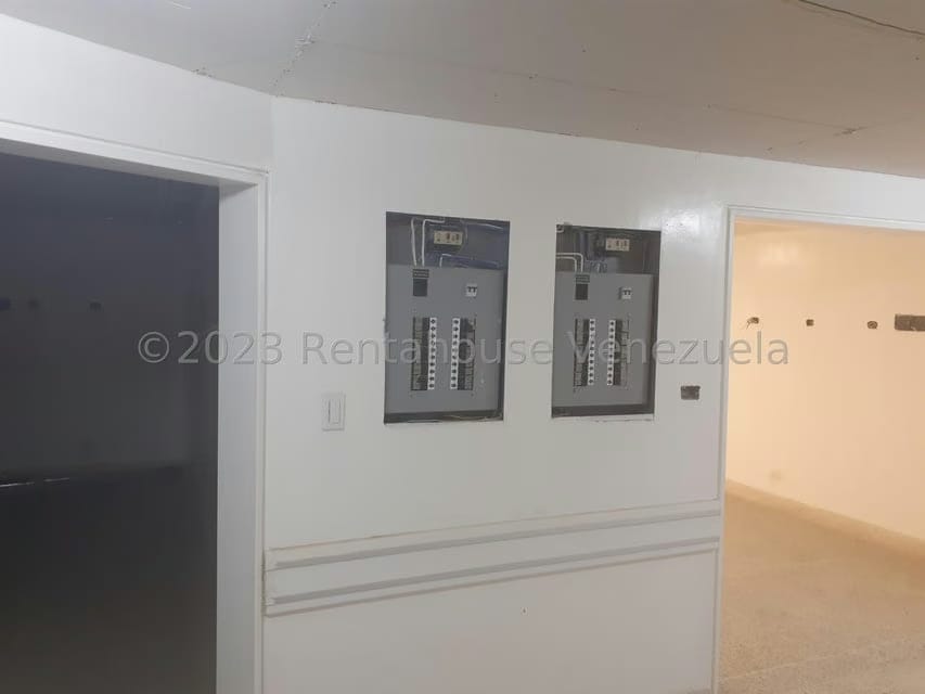 Comercial (Local Comercial) en Venta en Puerto La Cruz, Anzoategui - 7