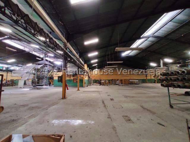 Comercial (Galpon - Deposito) en Venta en Zona Industrial San Vicente, Aragua - 32
