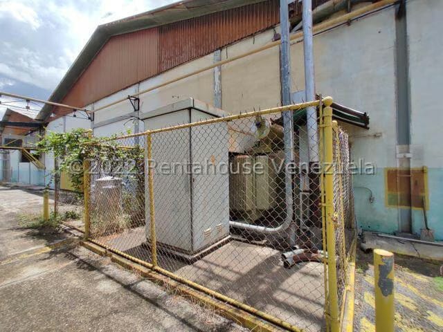 Comercial (Galpon - Deposito) en Venta en Zona Industrial San Vicente, Aragua - 36