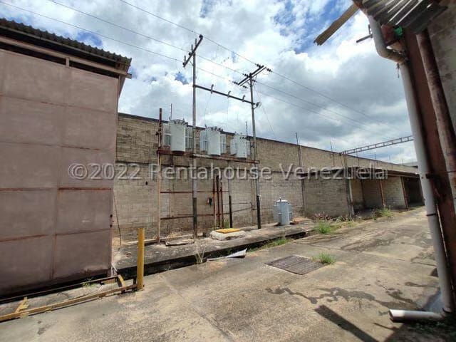 Comercial (Galpon - Deposito) en Venta en Zona Industrial San Vicente, Aragua - 46
