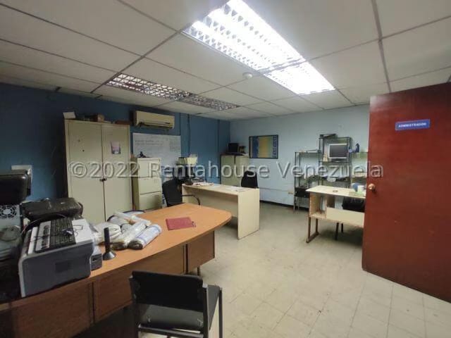 Comercial (Galpon - Deposito) en Venta en Zona Industrial San Vicente, Aragua - 60