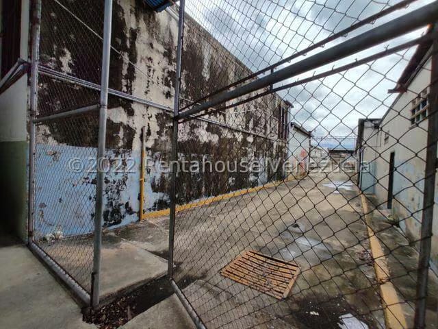 Comercial (Galpon - Deposito) en Venta en Zona Industrial San Vicente, Aragua - 72